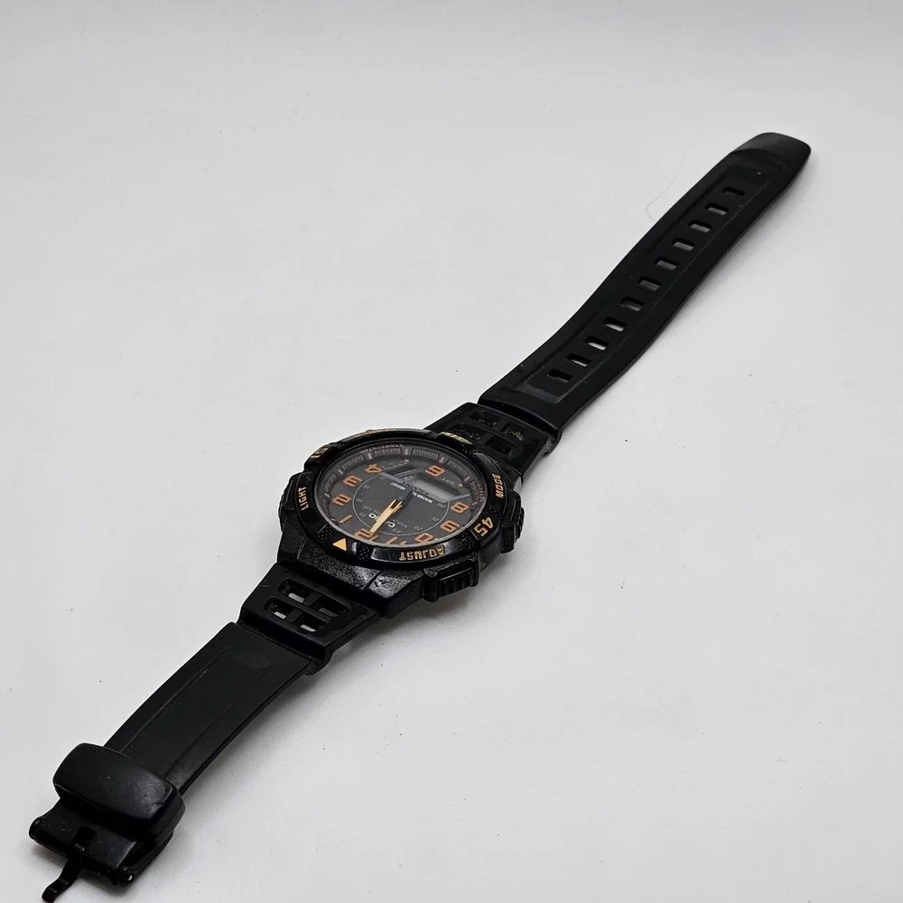 Casio AQ-S800W Ana-Digi Solar Watch 10 ATM Waterproof Used